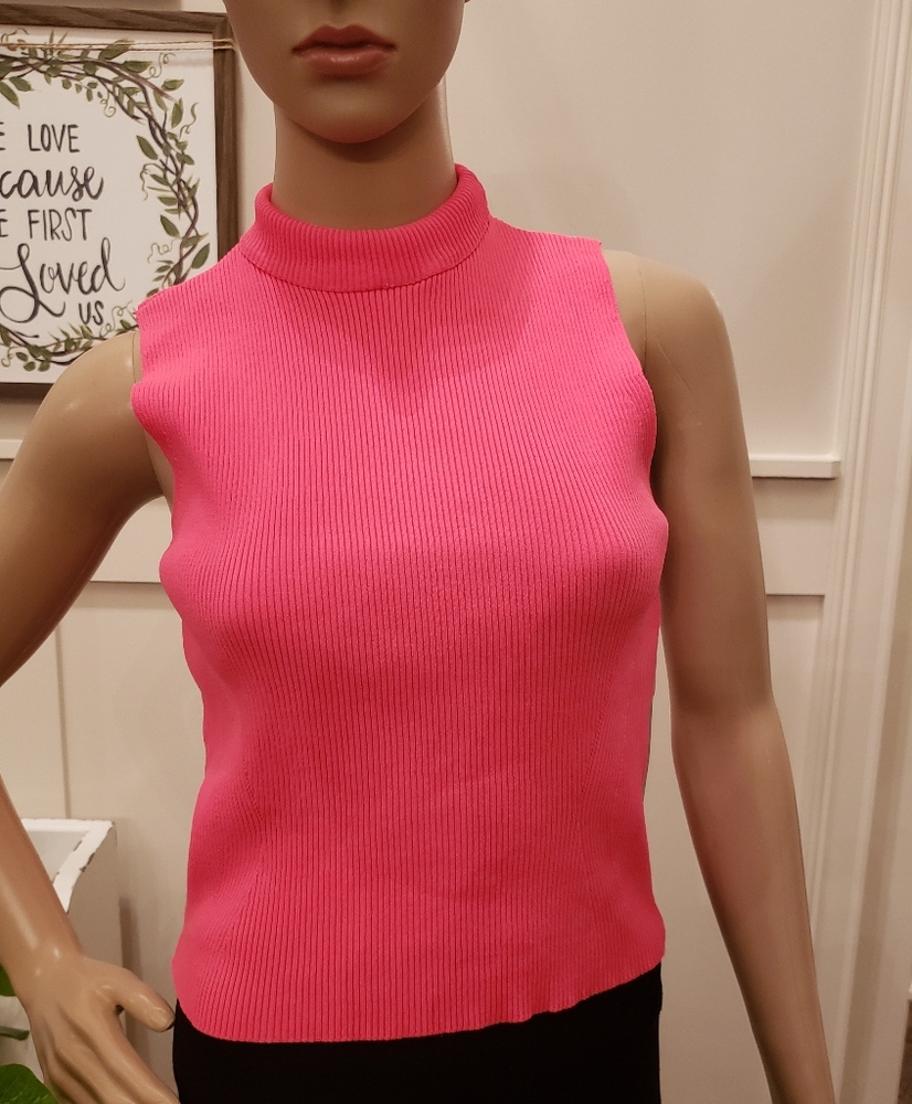 🆕️ Sleeveless Top
